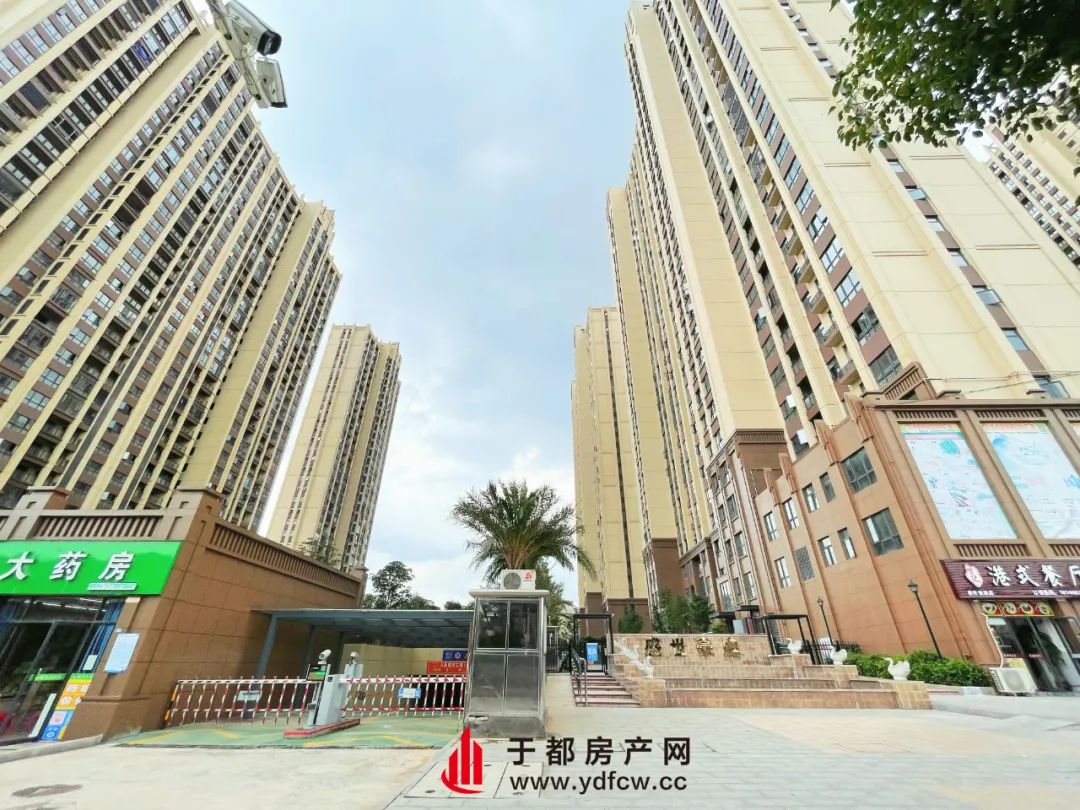 今天探盘于都二手房,这个小区我差点连门都进不去.